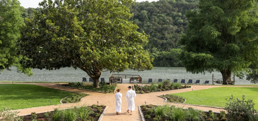 lake austin resort spa couple on lake retreat